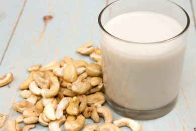 Researchers in Brazil aimed to nutritionally compare cow milk with plant-based milk produced from hazelnuts, Brazil nuts, cashew nuts, soybeans, and sunflower seeds. Photo: Canva